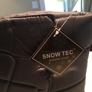 Snow Tech snow boots